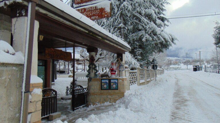 Ingresso Rondinella camping innevato