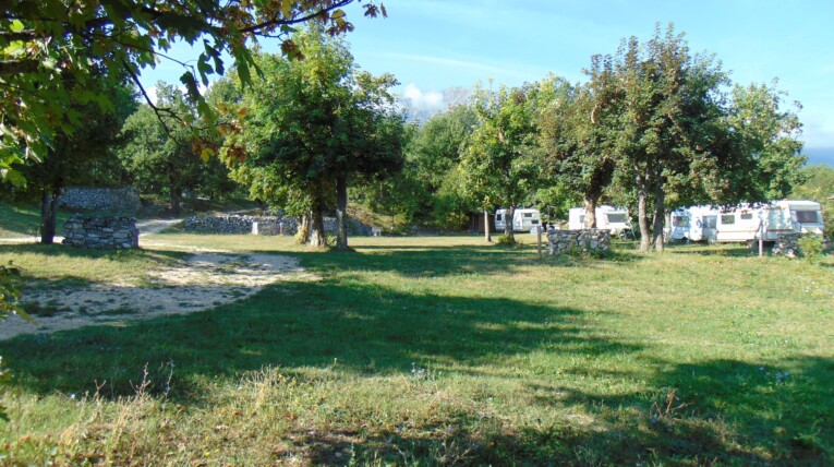 Piazzole Camper e Roulotte Rondinella Camping